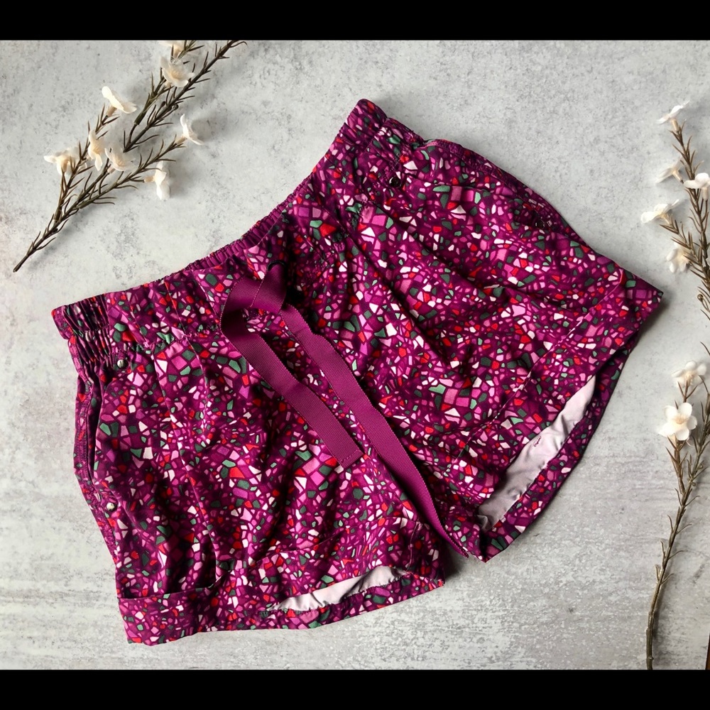 Lululemon Spring Breakaway Short